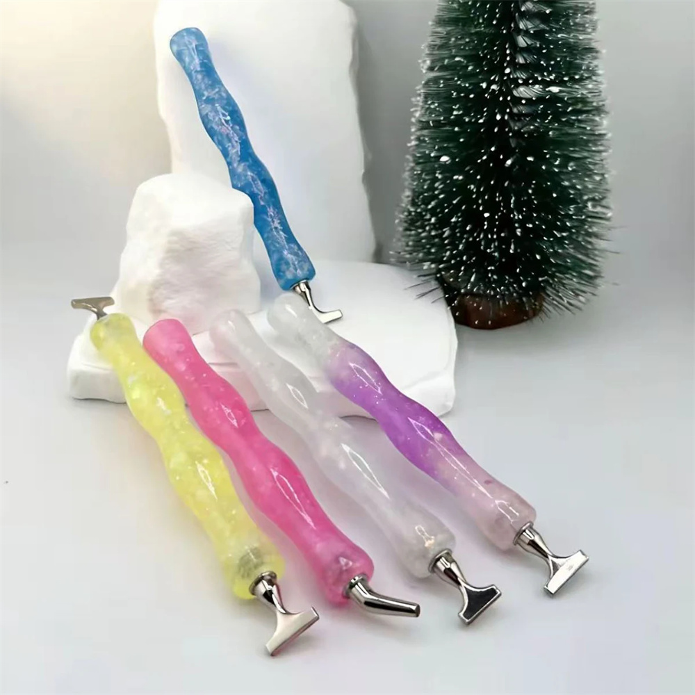 Embroidery Tools - Neuer Wellenförmiger Harz-Diamantmalstift mit Glänzender Spitze,