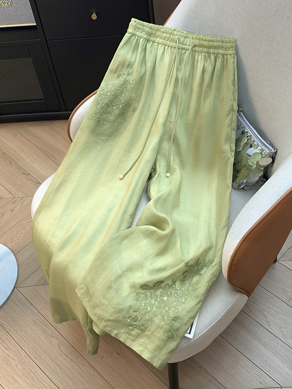 Embroidery Effect - Elegante High-Waist-Hose mit weitem Bein für