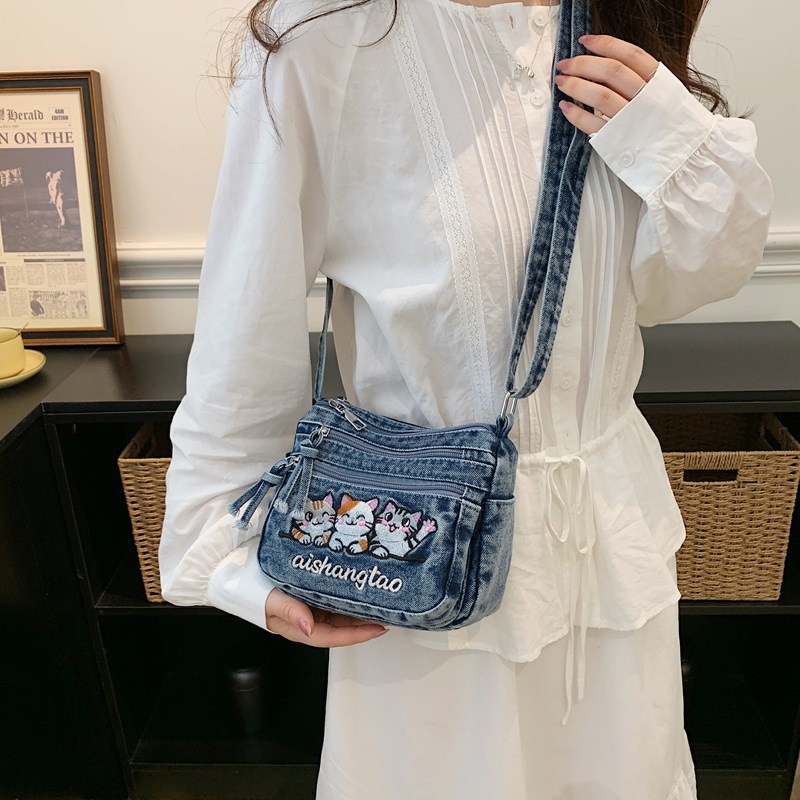 Niedliche Koreanische Umhänget – Embroidery Keychain Bewertung und Preis