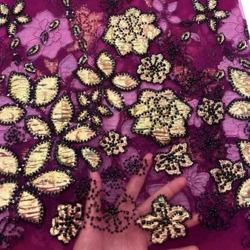 Luxuriöser französischer Spitz – Embroidery Ai Bewertung und Preis