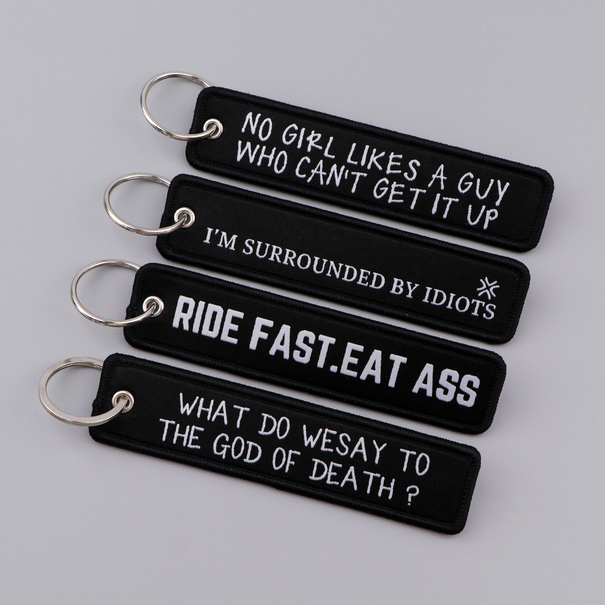 Warnhinweise: Bestickte Schlüs – Embroidery Keychain Bewertung und Preis