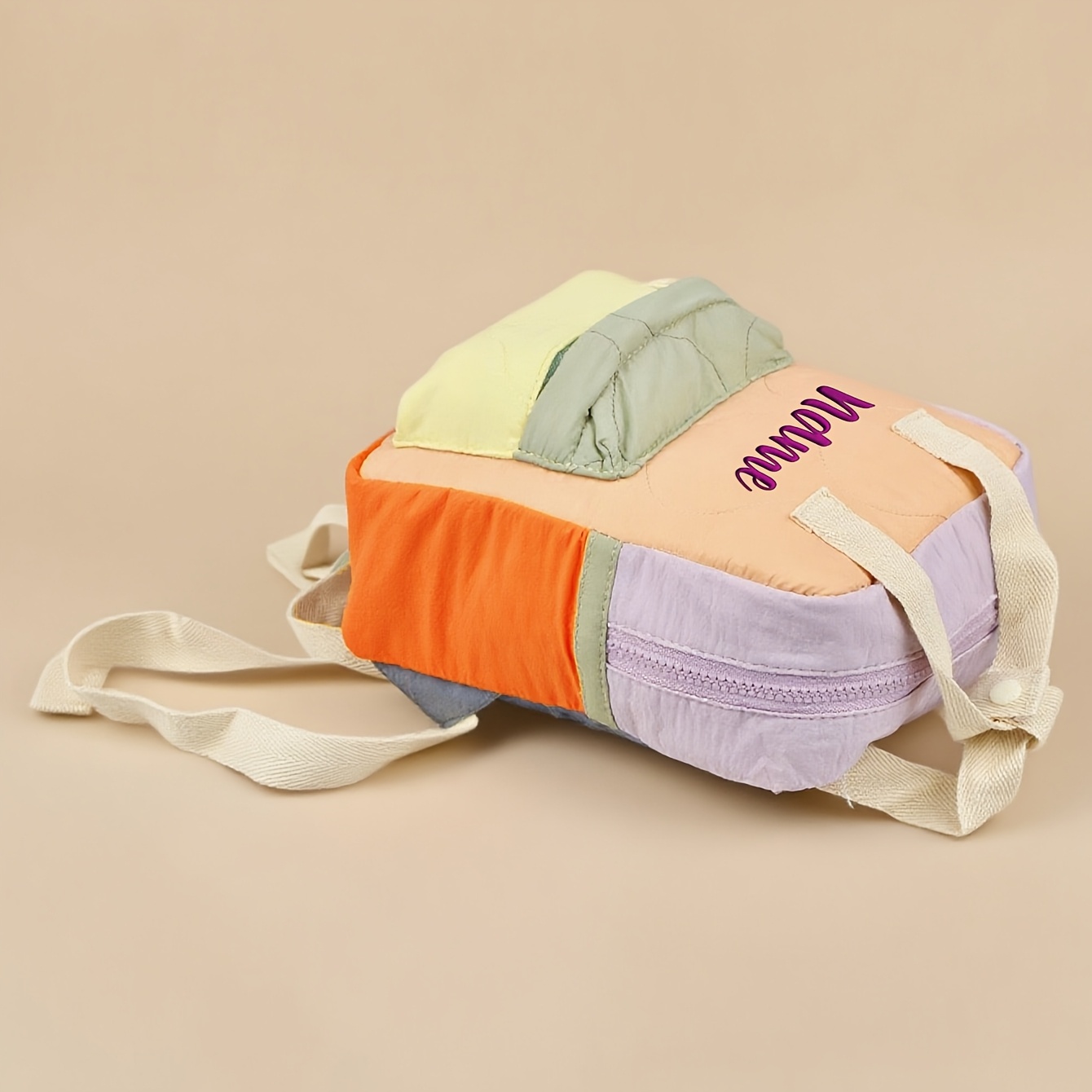 Orange-gelber Farbblock-Rucksa – Embroidery Name Bewertung und Preis