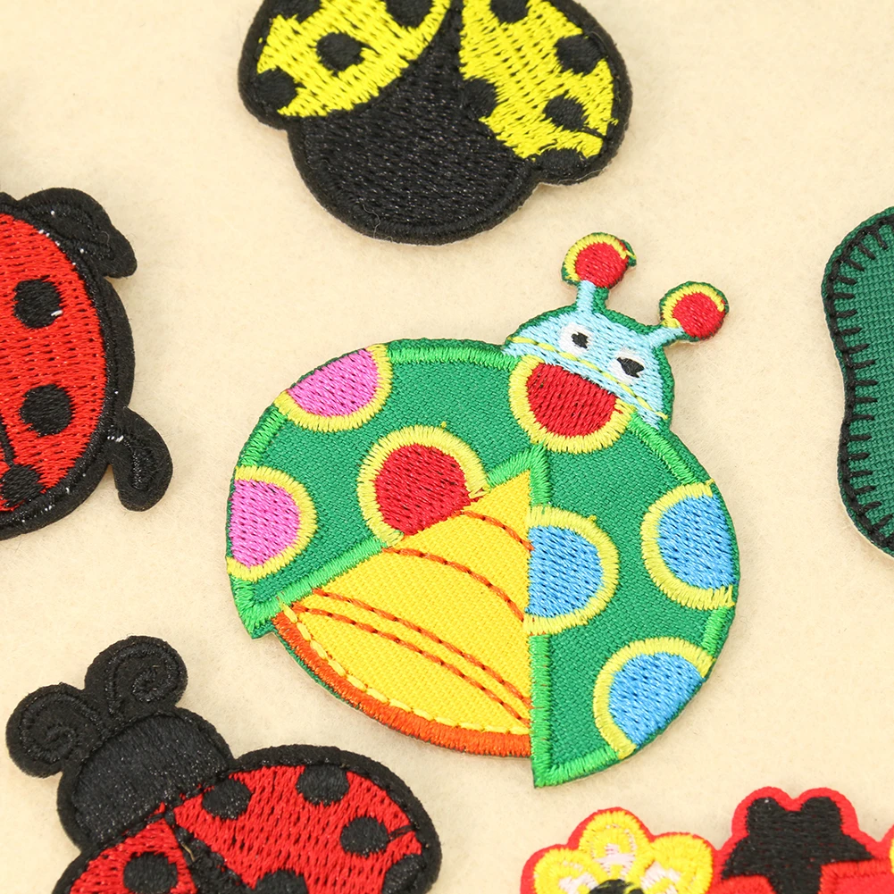 2pc Cartoon Marienkäfer vier b – Embroidery Lady Bug Bewertung und Preis