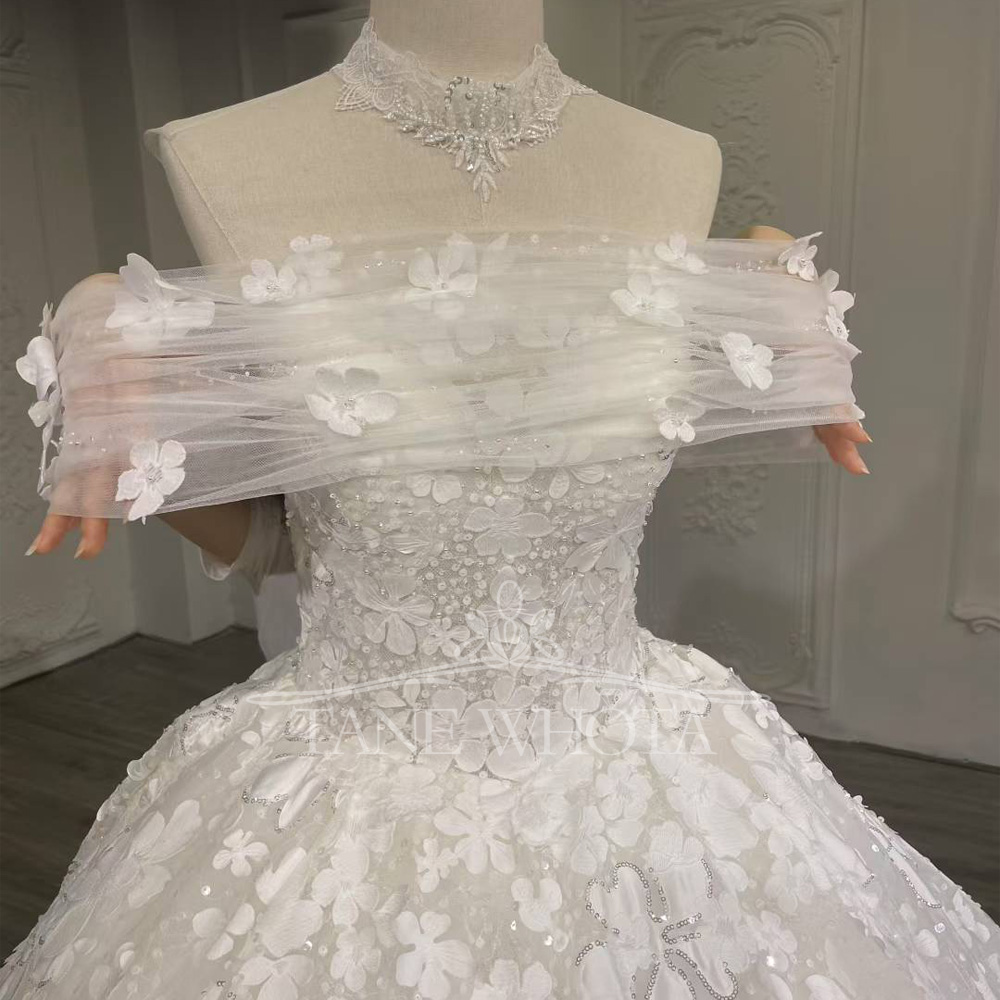 Luxuriöses Brautkleid mit Pail – Embroidery Organza Bewertung und Preis